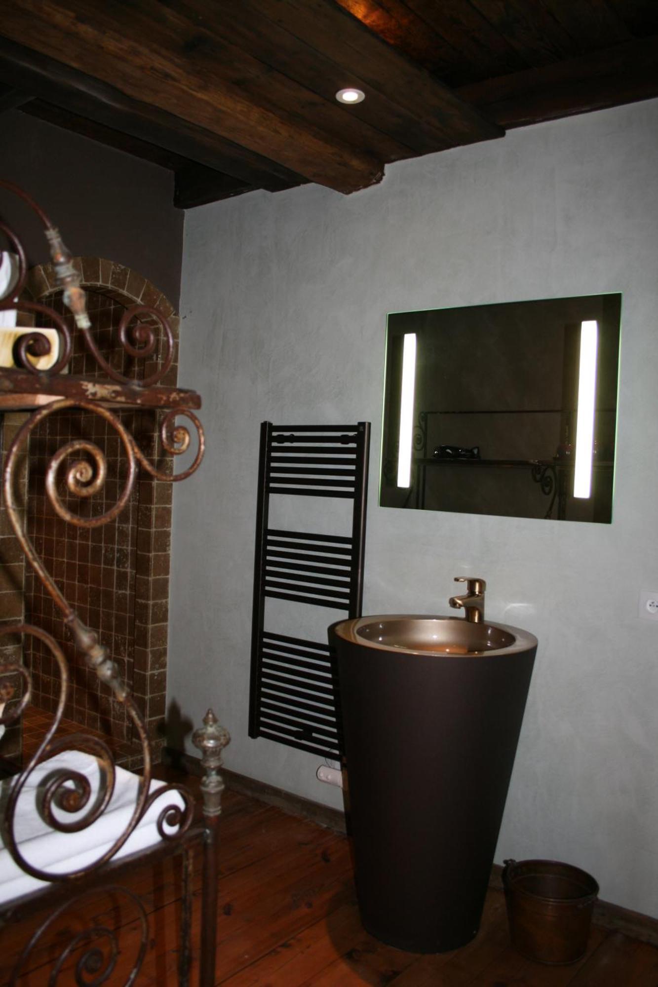 La Magnanerie De Seillans Bed & Breakfast ภายนอก รูปภาพ